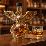 Whisky üveg - Aquila Kiadás