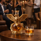Whisky üveg - Aquila Kiadás